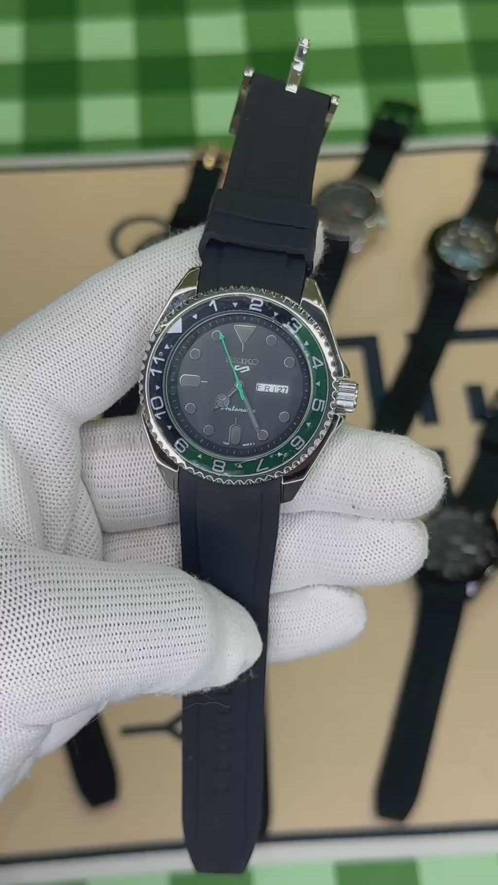 Seiko skx5 (Cell model)