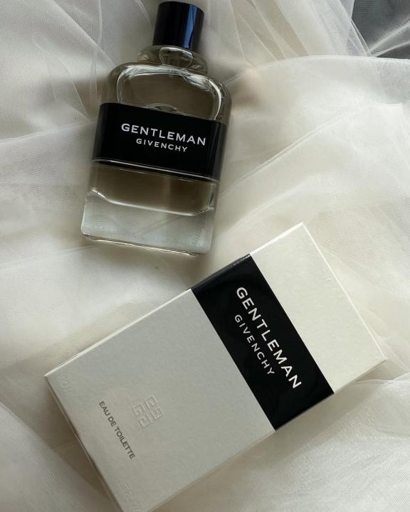 GIVENCHY GENTLEMAN FOR MENS PERFUME