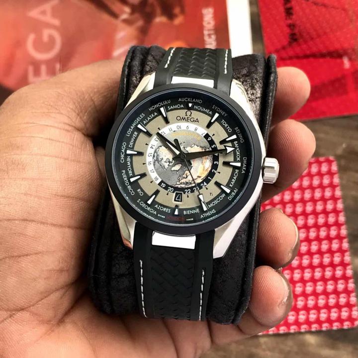 Omega Worldmap Automatic